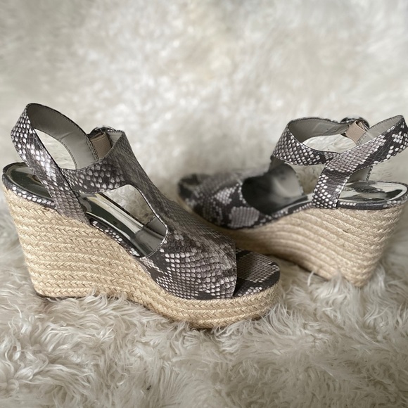 Wedges - Picture 3 of 5